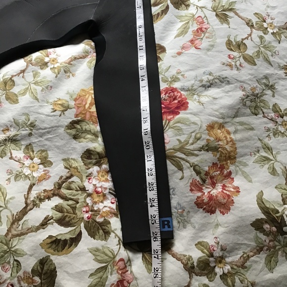 Patagonia Neoprene Top - Picture 8 of 9